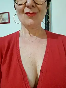 Viola8p online show from March 26, 2026, 4:38 pm