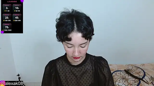 alexaa08 online show from December 5, 2024, 12:06 pm