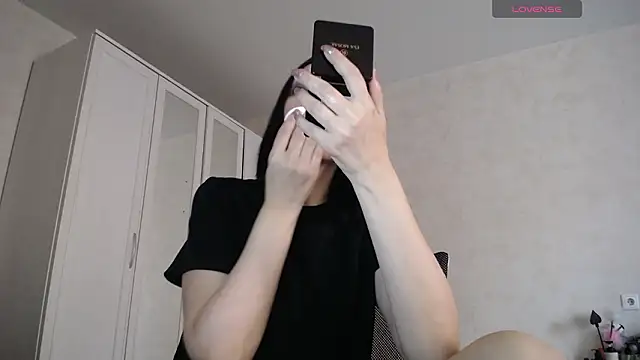 Snapshot of Devil_Goddess chatting on January 19, 2026, 1:48 pm Devil Goddess online show from January 19, 2026, 1:48 pm