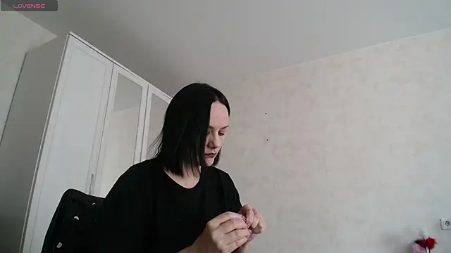 Devil Goddess online show from September 27, 2025, 11:49 am