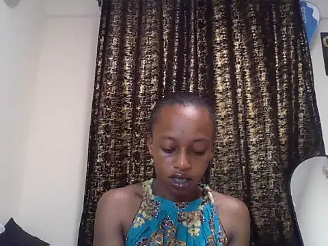 Petite doll20 online show from April 17, 2026, 5:43 am