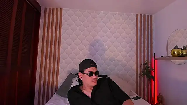 PamelaReall online show from February 17, 2026, 7:49 am