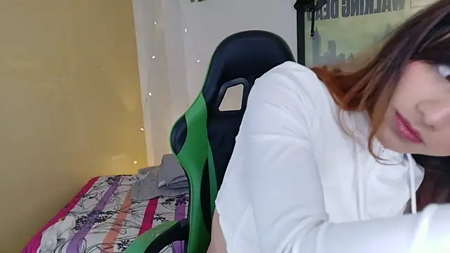 kittyzenn online show from April 9, 2026, 10:05 pm