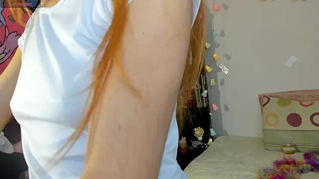 Snapshot of kittyzenn chatting on October 11, 2025, 2:40 pm kittyzenn online show from October 11, 2025, 2:40 pm