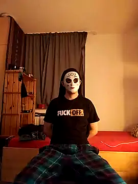 Dennis 2024 online show from January 9, 2025, 5:44 am