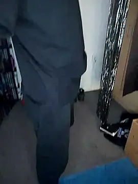 Dennis 2024 online show from October 19, 2025, 4:48 am