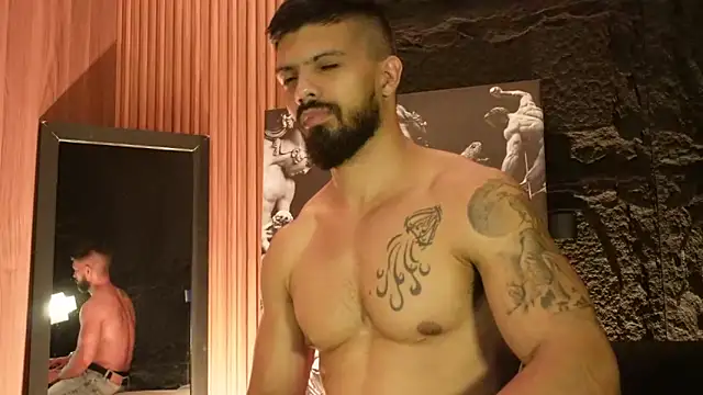 Snapshot of DannSaenz chatting on September 26, 2025, 2:07 am DannSaenz online show from September 26, 2025, 2:07 am