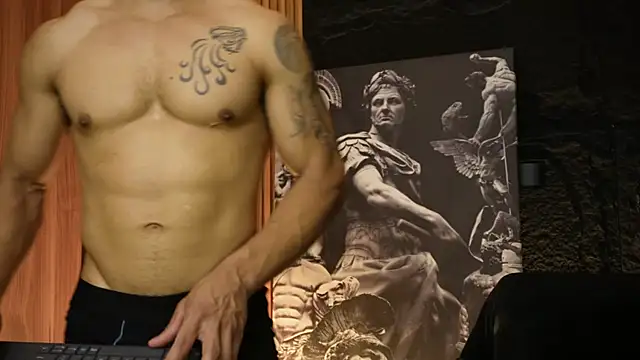 Snapshot of DannSaenz chatting on September 26, 2025, 2:13 pm DannSaenz online show from September 26, 2025, 2:13 pm