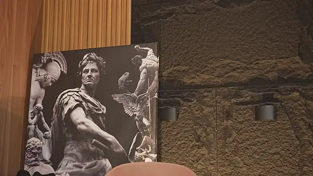 Snapshot of DannSaenz chatting on October 1, 2025, 1:48 pm DannSaenz online show from October 1, 2025, 1:48 pm