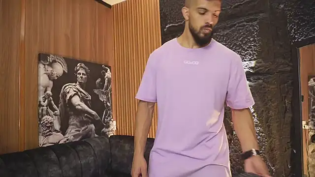 Snapshot of DannSaenz chatting on October 14, 2025, 1:12 pm DannSaenz online show from October 14, 2025, 1:12 pm