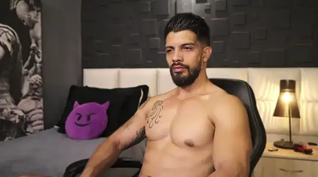 DannSaenz online show from February 21, 2025, 9:11 pm