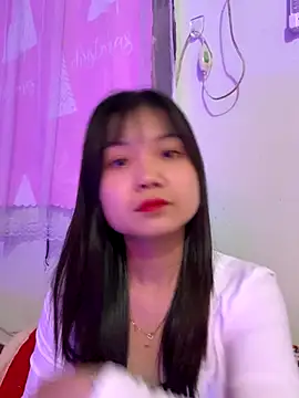 Maeve2k5 online show from October 23, 2025, 1:04 am