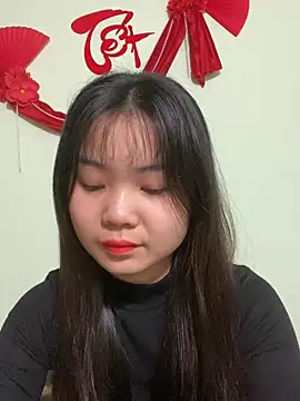 Maeve2k5 online show from February 6, 2025, 12:33 am