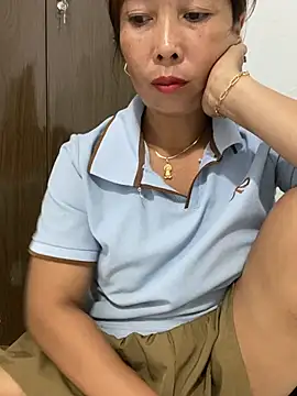 Linaannn online show from May 25, 2026, 2:27 pm