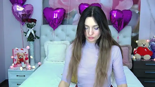 VioletUmi online show from February 12, 2025, 4:55 pm