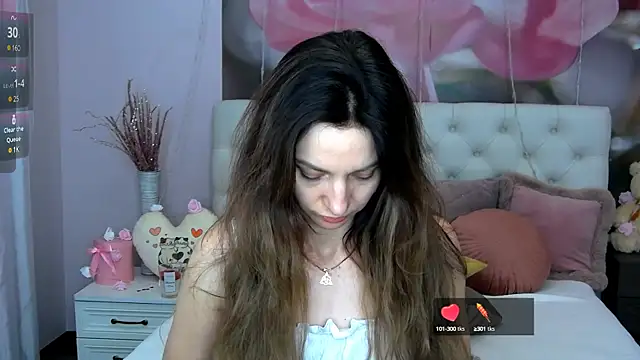 VioletUmi online show from February 28, 2025, 8:09 am