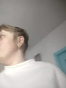 CoddessCrystal online show from January 9, 2026, 8:54 am