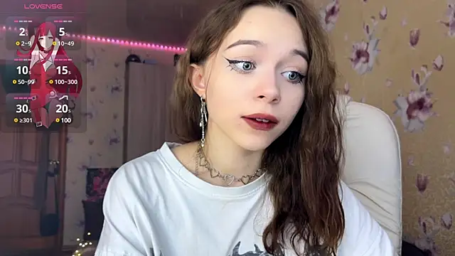 Snapshot of _SofiaBrown chatting on December 18, 2024, 6:35 pm SofiaBrown online show from December 18, 2024, 6:35 pm