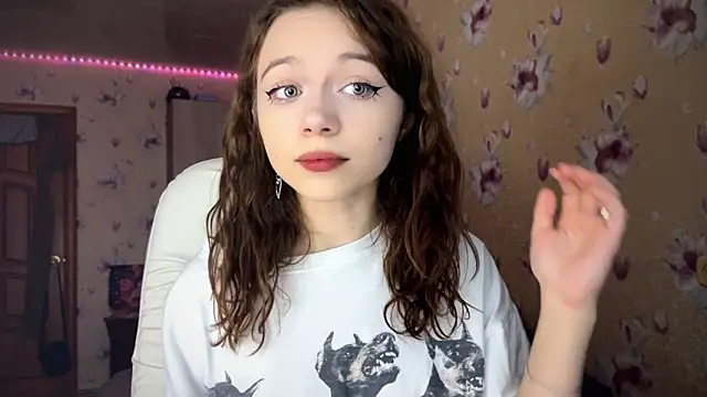 Snapshot of _SofiaBrown chatting on December 5, 2024, 12:14 am SofiaBrown online show from December 5, 2024, 12:14 am