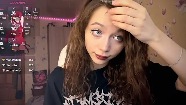 Snapshot of _SofiaBrown chatting on February 1, 2025, 5:05 pm SofiaBrown online show from February 1, 2025, 5:05 pm