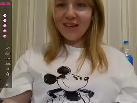 urbadkitty online show from January 11, 2025, 4:46 pm
