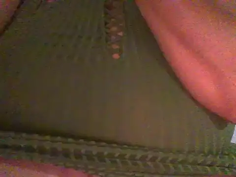 Snapshot of RoxiRedXXX chatting on January 17, 2025, 10:01 pm RoxiRedXXX online show from January 17, 2025, 10:01 pm