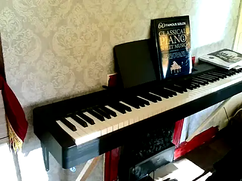 Snapshot of MrStraightDik chatting on February 6, 2025, 11:09 am MrStraightDik online show from February 6, 2025, 11:09 am