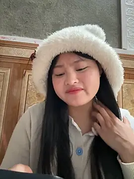 Snapshot of Anges893 chatting on November 11, 2025, 3:45 am Anges893 online show from November 11, 2025, 3:45 am