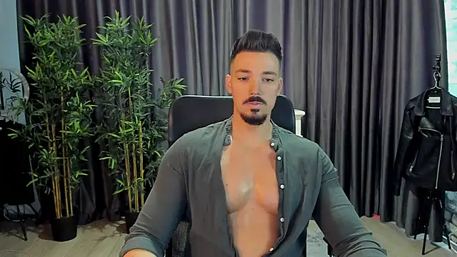 HaydenSpearss online show from March 15, 2025, 7:42 am