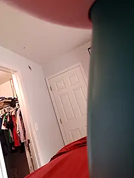 Localboi3 online show from April 9, 2026, 7:53 pm