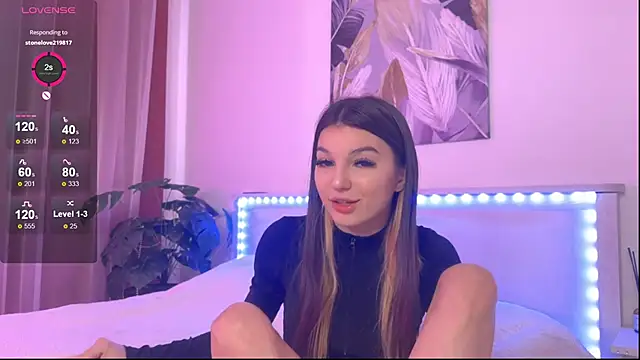 Veronica leal online show from November 4, 2025, 11:47 am