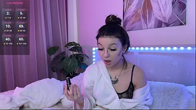 Veronica leal online show from April 3, 2026, 7:04 am