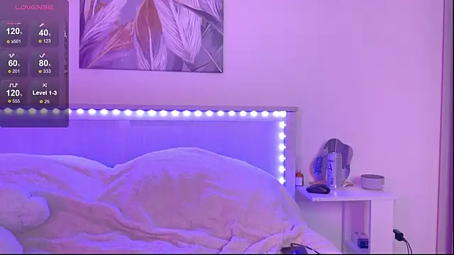 Veronica leal online show from October 11, 2025, 10:05 am