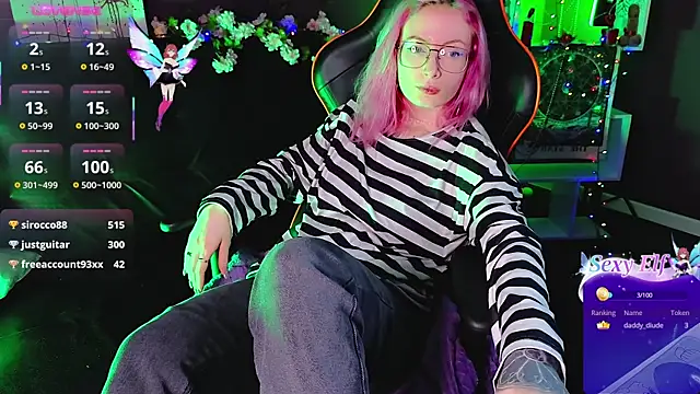 Snapshot of _HelenCarter chatting on March 4, 2025, 2:49 am  HelenCarter online show from March 4, 2025, 2:49 am