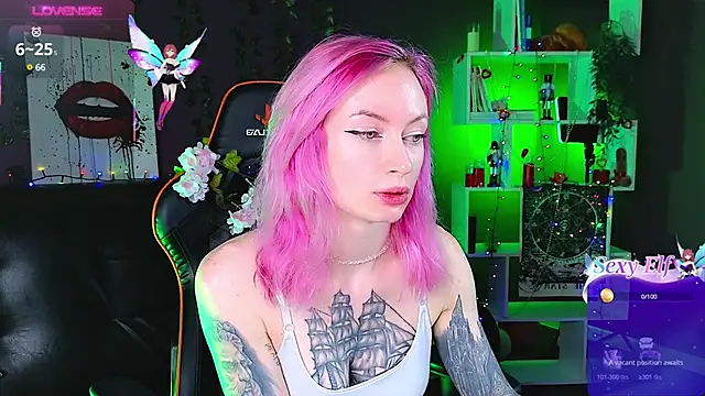 Snapshot of _HelenCarter chatting on February 24, 2025, 8:58 pm  HelenCarter online show from February 24, 2025, 8:58 pm