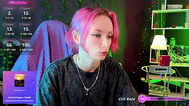 Snapshot of _HelenCarter chatting on October 11, 2025, 8:43 pm  HelenCarter online show from October 11, 2025, 8:43 pm