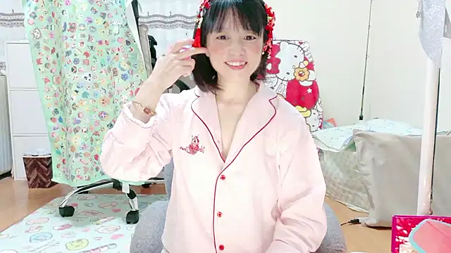 renapiyon8182 online show from July 3, 2026, 8:37 pm