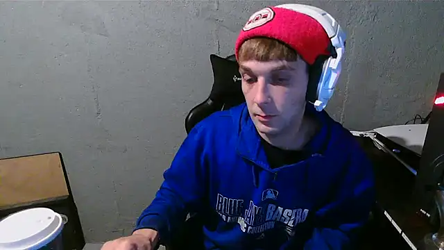 Superoz77 online show from December 7, 2024, 2:14 am