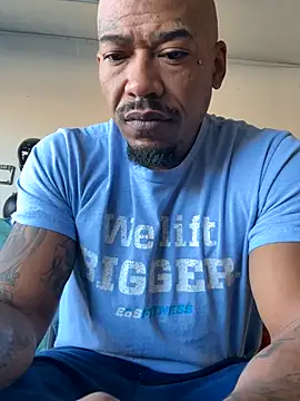 Snapshot of athephenomenal1 chatting on October 20, 2025, 4:51 pm athephenomenal1 online show from October 20, 2025, 4:51 pm