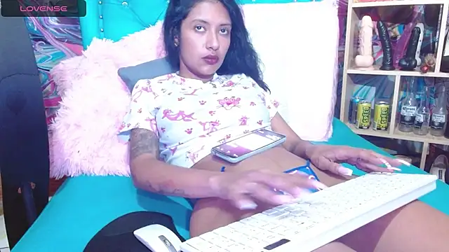 Snapshot of Meraky__ chatting on February 4, 2025, 1:16 pm Meraky online show from February 4, 2025, 1:16 pm