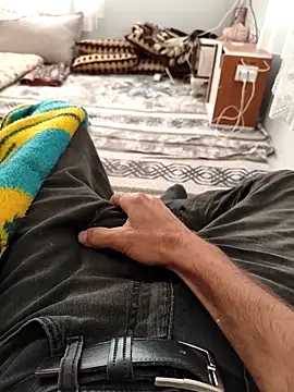 murokkk31 online show from December 17, 2025, 5:34 am