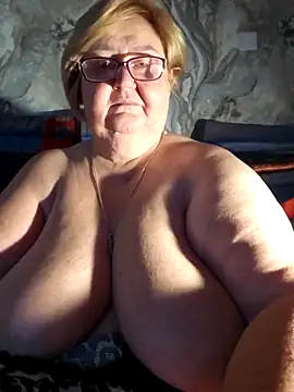 Snapshot of Awn290668 chatting on October 29, 2025, 5:28 am Awn290668 online show from October 29, 2025, 5:28 am