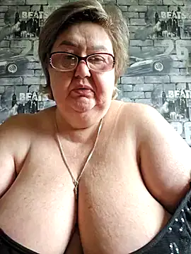 Snapshot of Awn290668 chatting on March 19, 2025, 5:41 am Awn290668 online show from March 19, 2025, 5:41 am