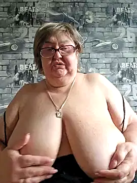 Snapshot of Awn290668 chatting on March 18, 2025, 5:56 am Awn290668 online show from March 18, 2025, 5:56 am