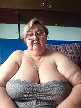 Snapshot of Awn290668 chatting on September 16, 2025, 5:52 am Awn290668 online show from September 16, 2025, 5:52 am