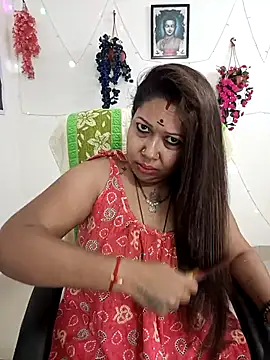 YOUR LOVELY-40 online show from March 31, 2026, 12:07 pm