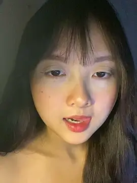 Alice1818 online show from January 3, 2025, 7:39 pm