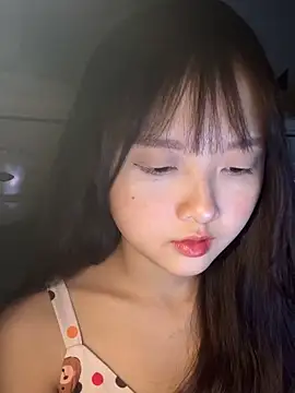 Alice1818 online show from March 16, 2025, 6:34 pm