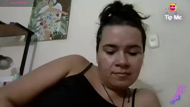 carlajames  online show from February 13, 2025, 12:24 am