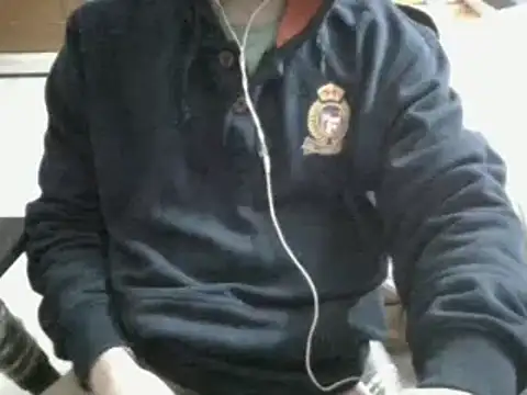 raka120294 online show from December 21, 2024, 7:49 pm